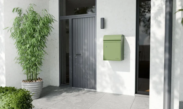 Fulham Personalised Medium Wall Mountable Parcel Box - Green - Image 2