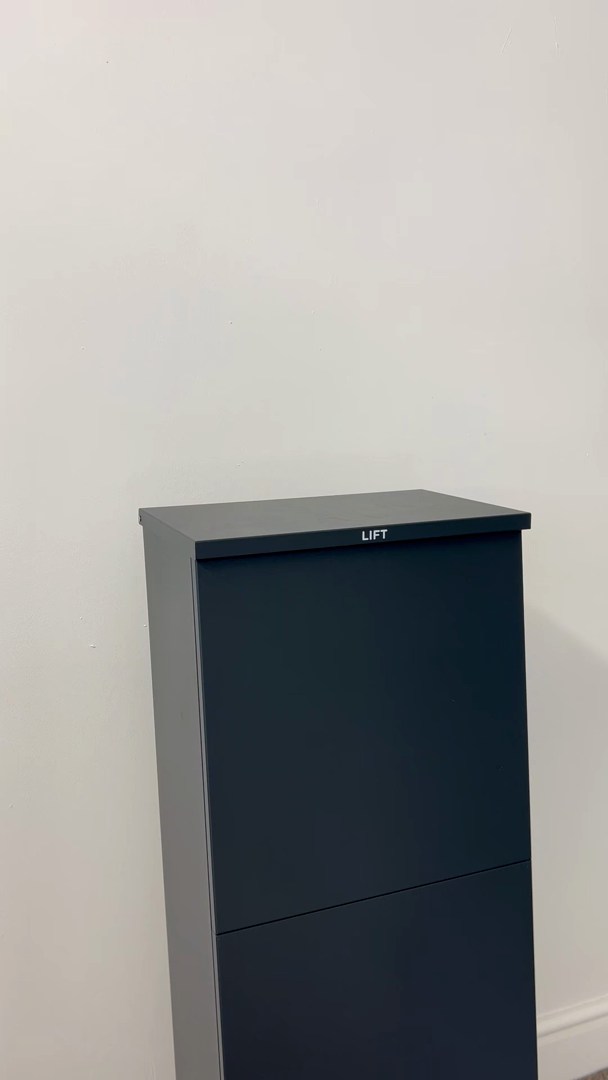 A closer look at our house number options on the Oslo Parcel Box, comparing different sizes, finishes and placements. Shown here are…