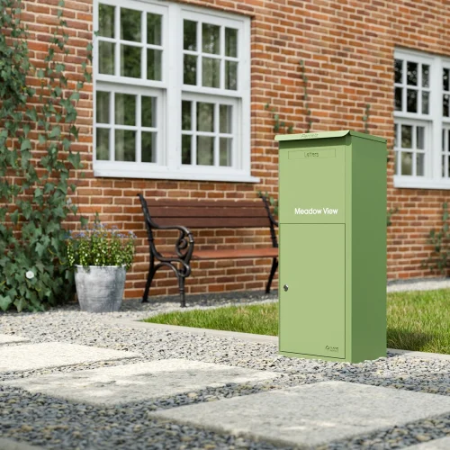 Brooklyn Medium Lifestyle Farmhouse Green View A