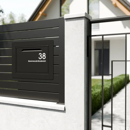 Fence Lifestyle A_Black_WEBP