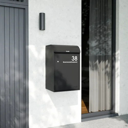 Fulham Large Modern House Black B