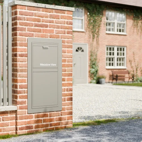 Manhattan V2 Large Farmhouse Lifestyle Pebble B