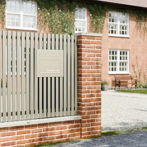 Miami Fence Farmhouse Lifestyle Pebble View B
