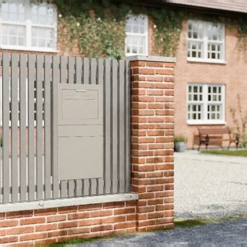 Monaco Farmhouse Lifestyle Pebble View B