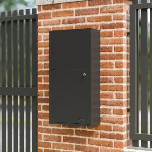 Monaco Farmhouse Lifestyle Rear Black Wall