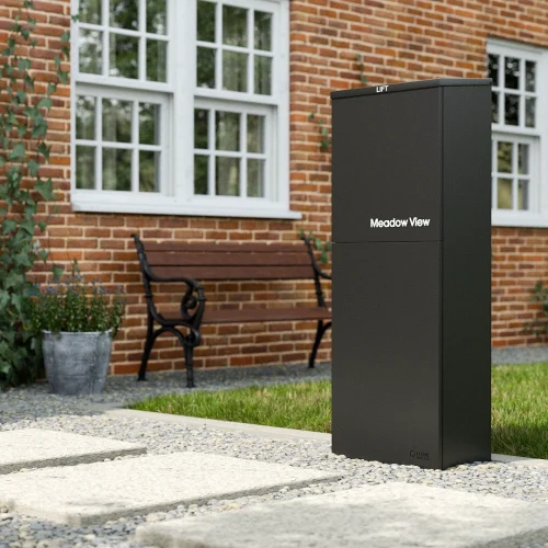 Oslo Lifestyle Rural House Door Rear Black A